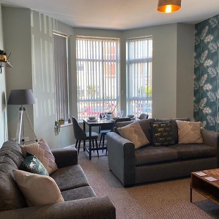Blackpool Sleepover Apartment 1 Free Parking Sleeps 6 Екстер'єр фото