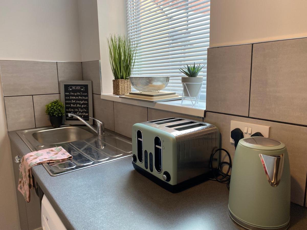 Blackpool Sleepover Apartment 1 Free Parking Sleeps 6 Екстер'єр фото